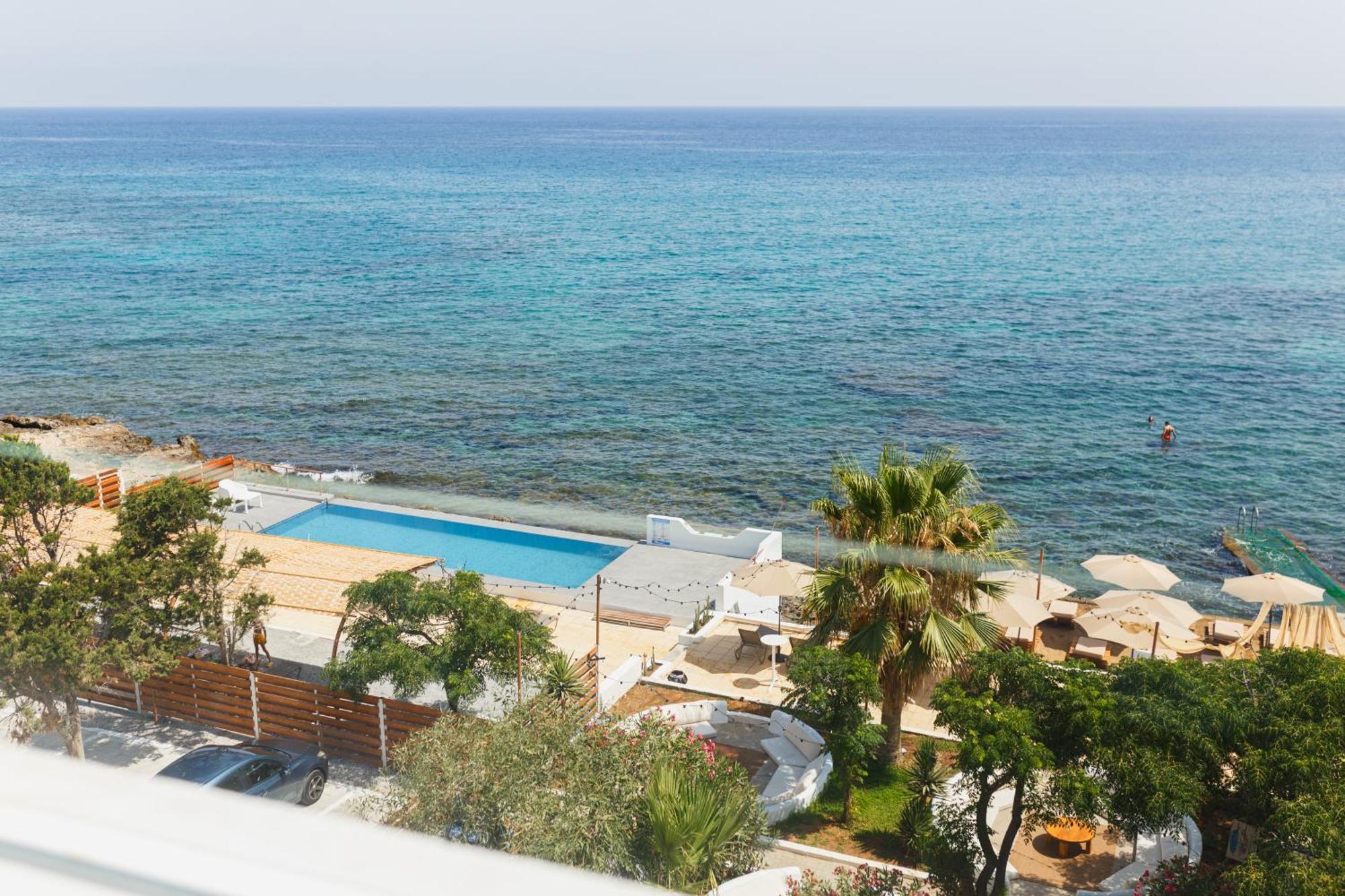 Azure Bay Hotel Ayvaryara Kültér fotó