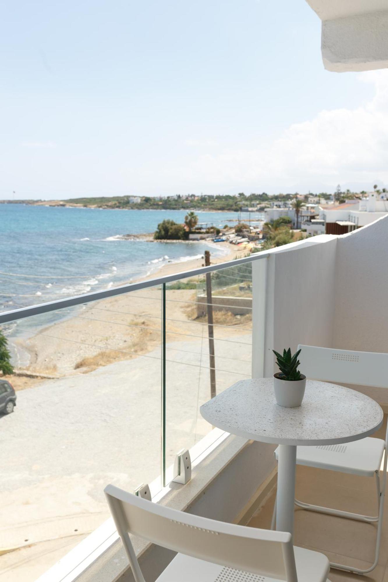 Azure Bay Hotel Ayvaryara Kültér fotó